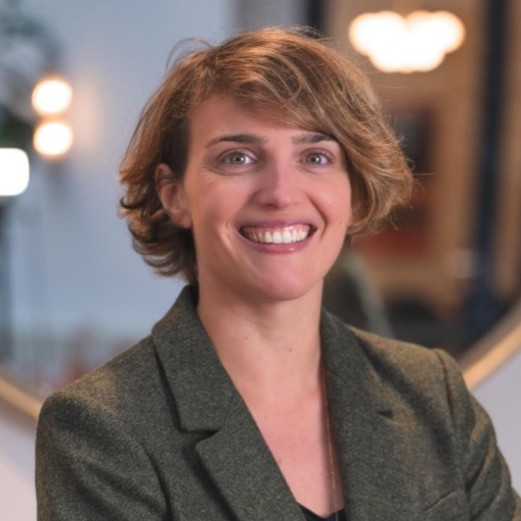 Justine Kaltenbach, Etyo